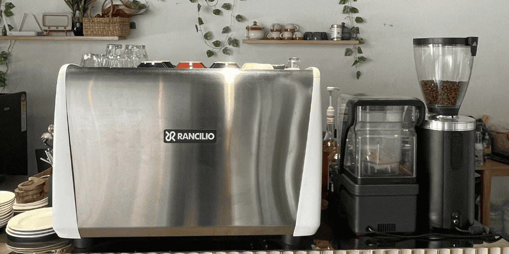 Best Programmable Coffee Machine for Cafés: Brew Smart, Serve Better