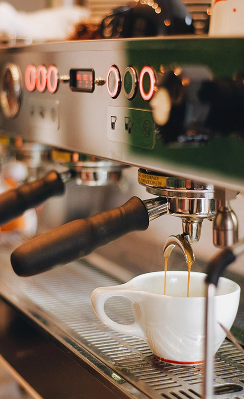 5 Best Coffee Making Machines For Your Coffee Shop